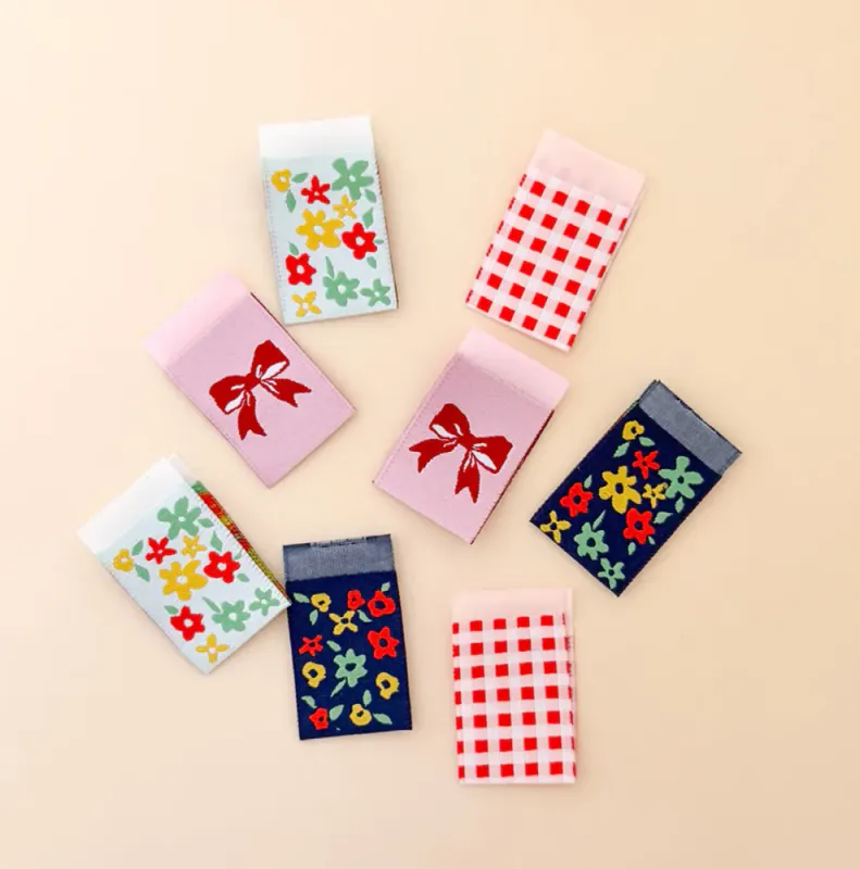 Sweet stitch woven labels 8 stk.
